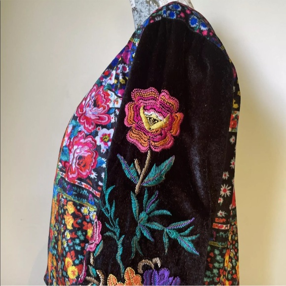 RUBY YAYA Velvet embroidered jacket Size Medium M Romero floral beaded print - Picture 7 of 12